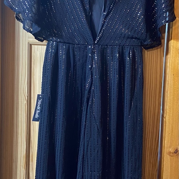 NWT MODCLOTH BLACK SEQUIN OPEN BACK CROP WIDE LEG JUMPSUIT SIZE SMALL - Picture 6 of 6